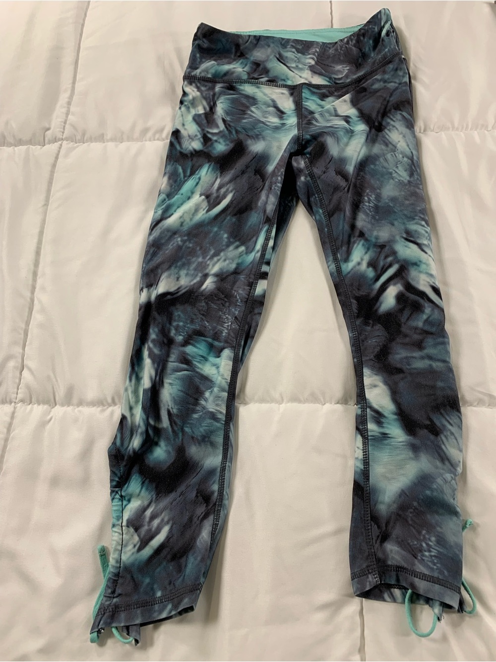 Like new PURE & SIMPLE leggings size XS